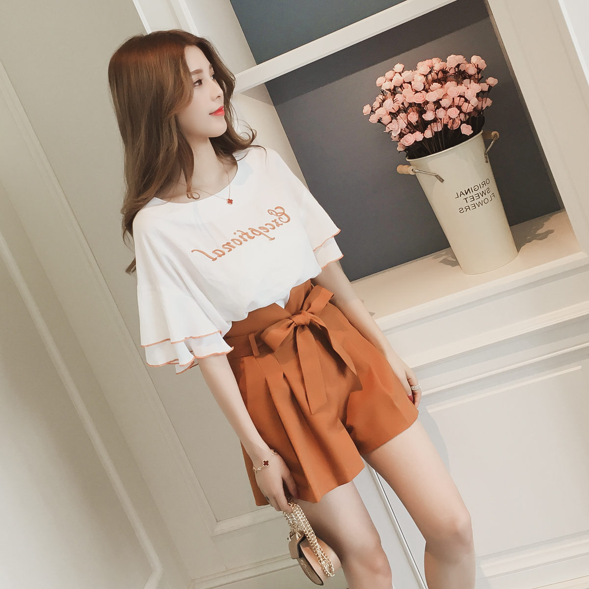 Wide-leg Shorts Hong Kong-style Two-piece Set