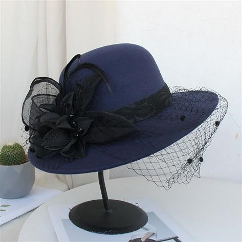 Ladies Temperament Retro Mesh Fashion Hat Trend
