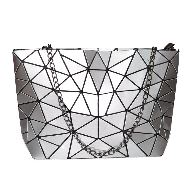 Luxury Designer Bucket Handbag for Women - Fashion Tote, Messenger, and Crossbody Bag in Black