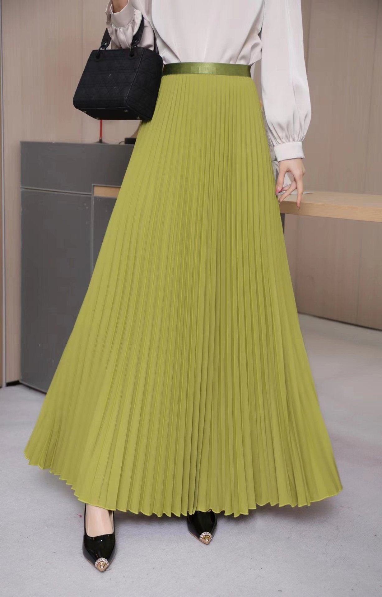Womens Pleated Maxi Skirt Early Spring New Arrival