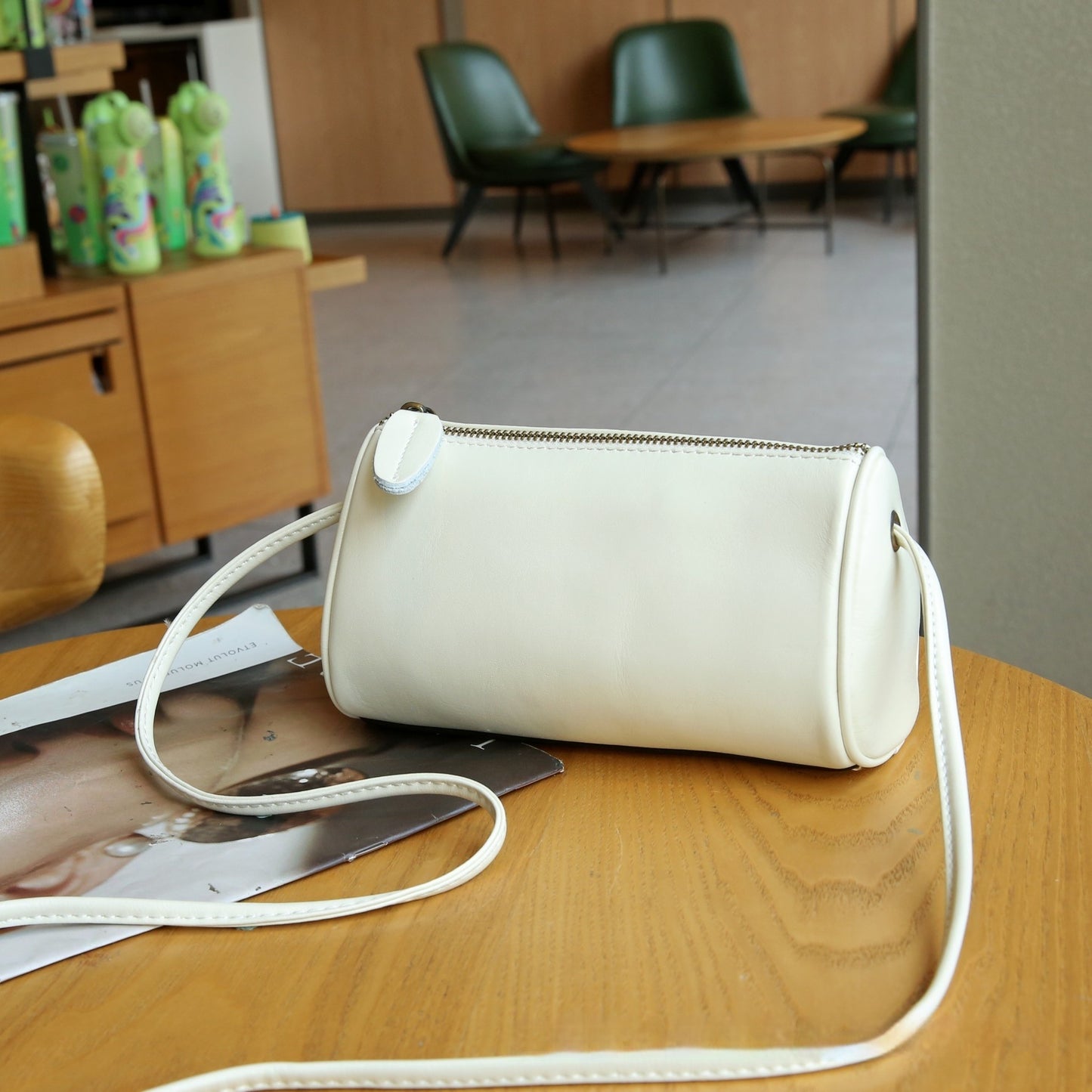 Women's Bag Simple Fashion Advanced Retro Crossbody Versatile