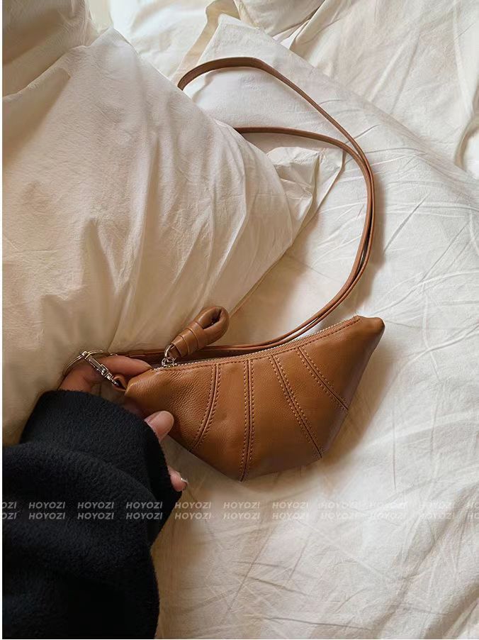 Special-interest Design Leather Mini Tribute Croissant