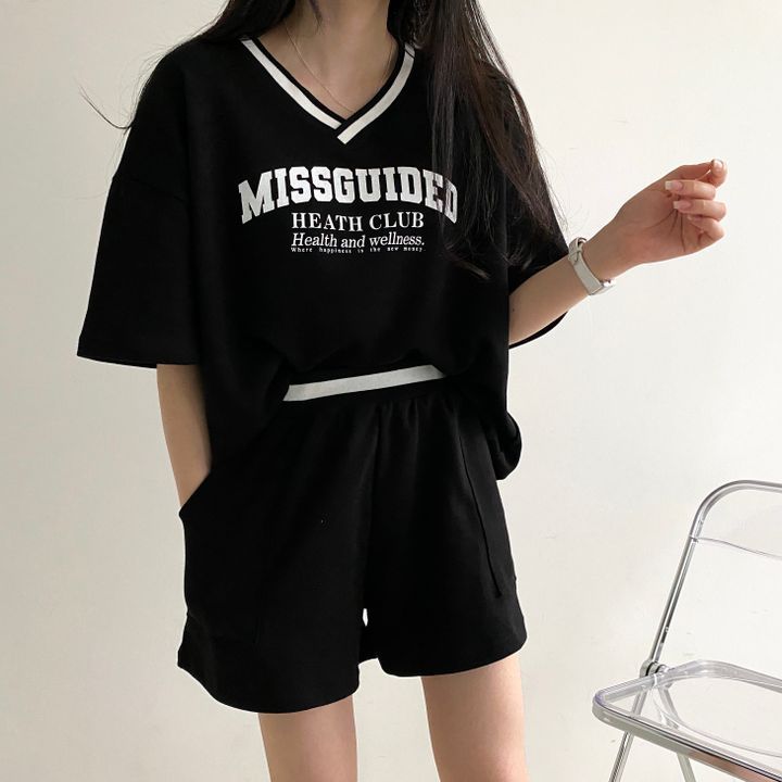 V-neck Women's Short-sleeved Shorts Two-piece Set Solid Color