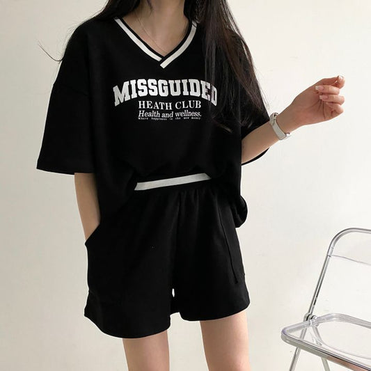 V-neck Women's Short-sleeved Shorts Two-piece Set Solid Color