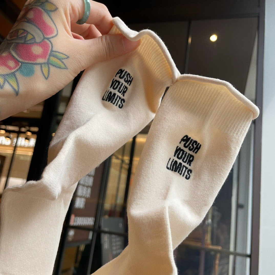 Women's Heel Letter Embroidery Curling Tube Socks