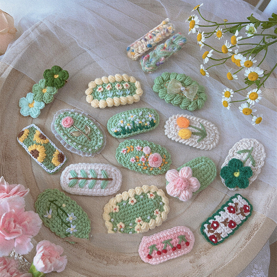 Hand Crocheted Yarn Weaving Vintage Embroidery Barrette