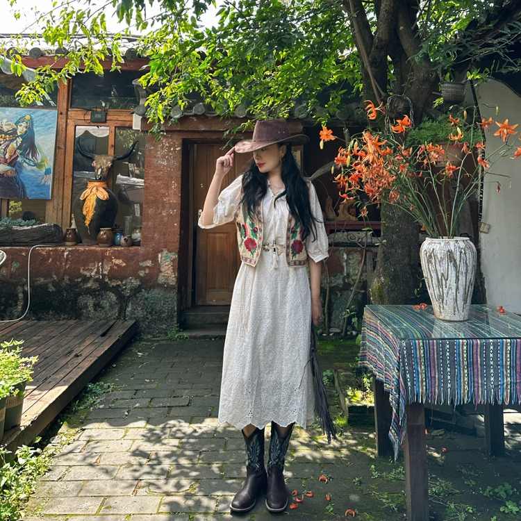 Prairie Ethnic Style Flowers Embroidery Short Vest