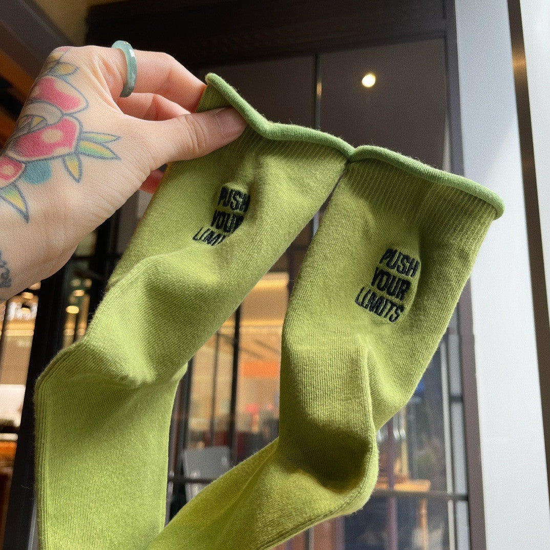 Women's Heel Letter Embroidery Curling Tube Socks