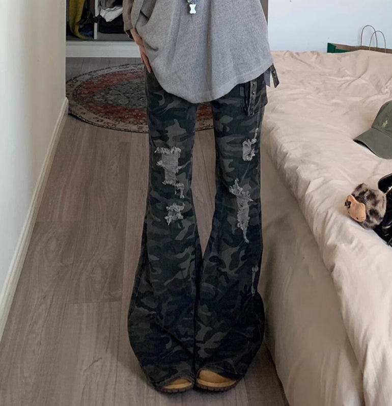 American Retro Camouflage Ripped Skinny Jeans