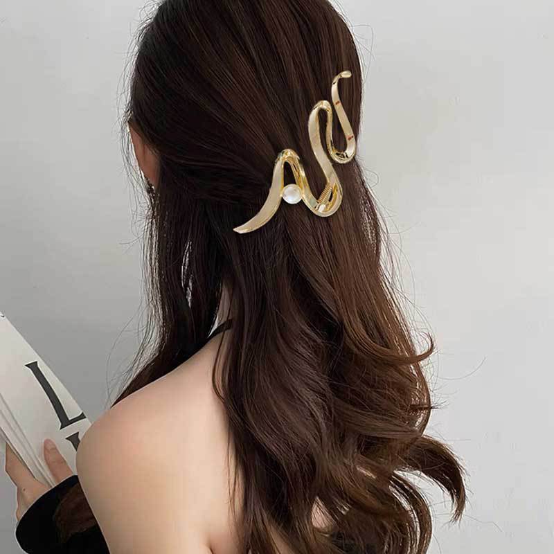 Women's Pearl Shark Metal Hairpin