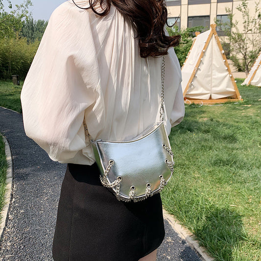 Metal Chain Air Eye Shoulder Bag