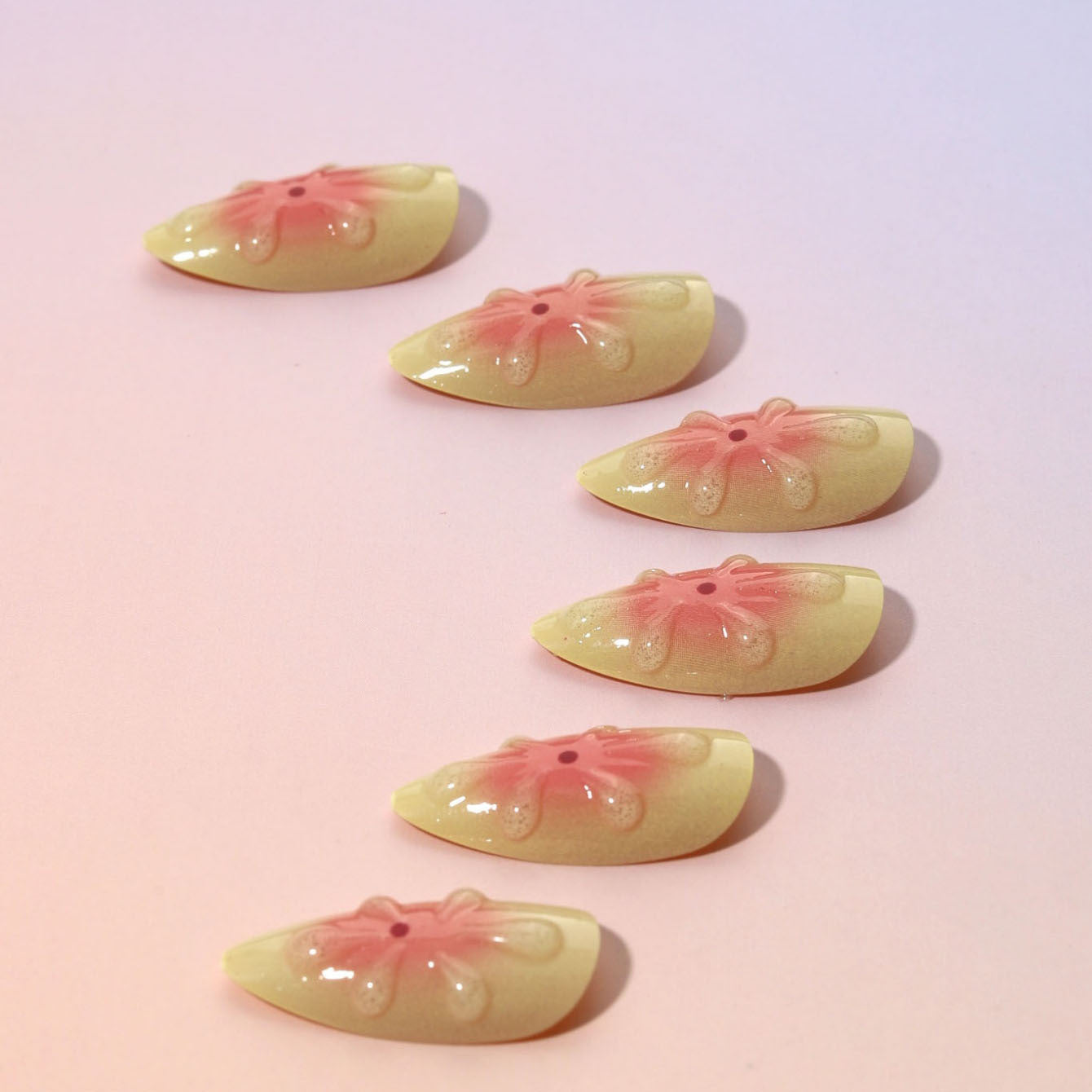 Simple Fake Nails Cartoon 3D Flower Wear Armor Detachable