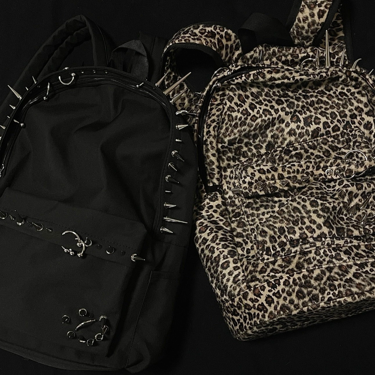 European And American Punk Studded Leopard Print Backpack In Black