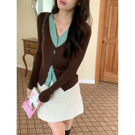 Womens Casual Contrasting Color Fake Two-Piece V-Neck Top