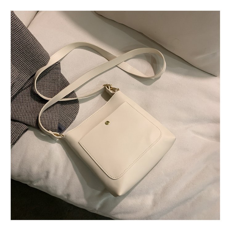 Fashionable Cross Body Ladies Bag