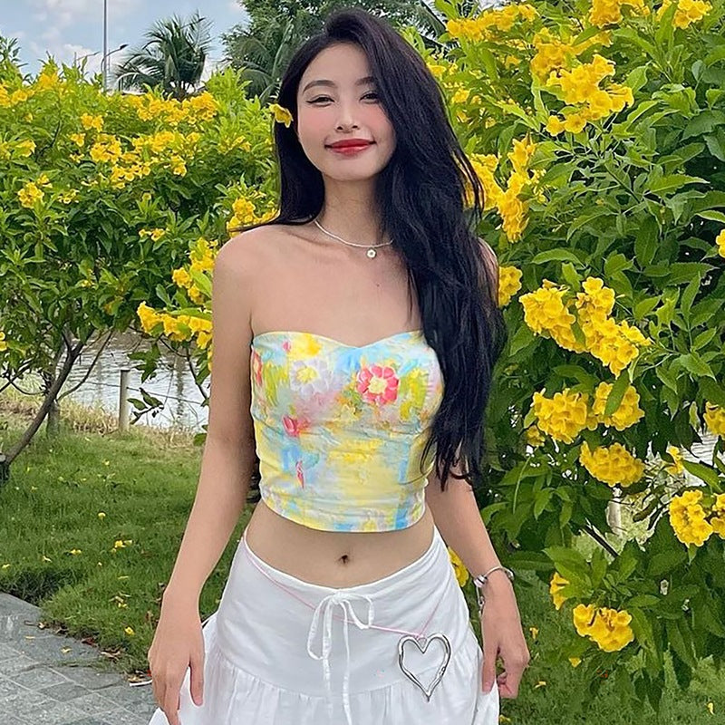 Women's Fashionable And Figure-hugging Tube Top