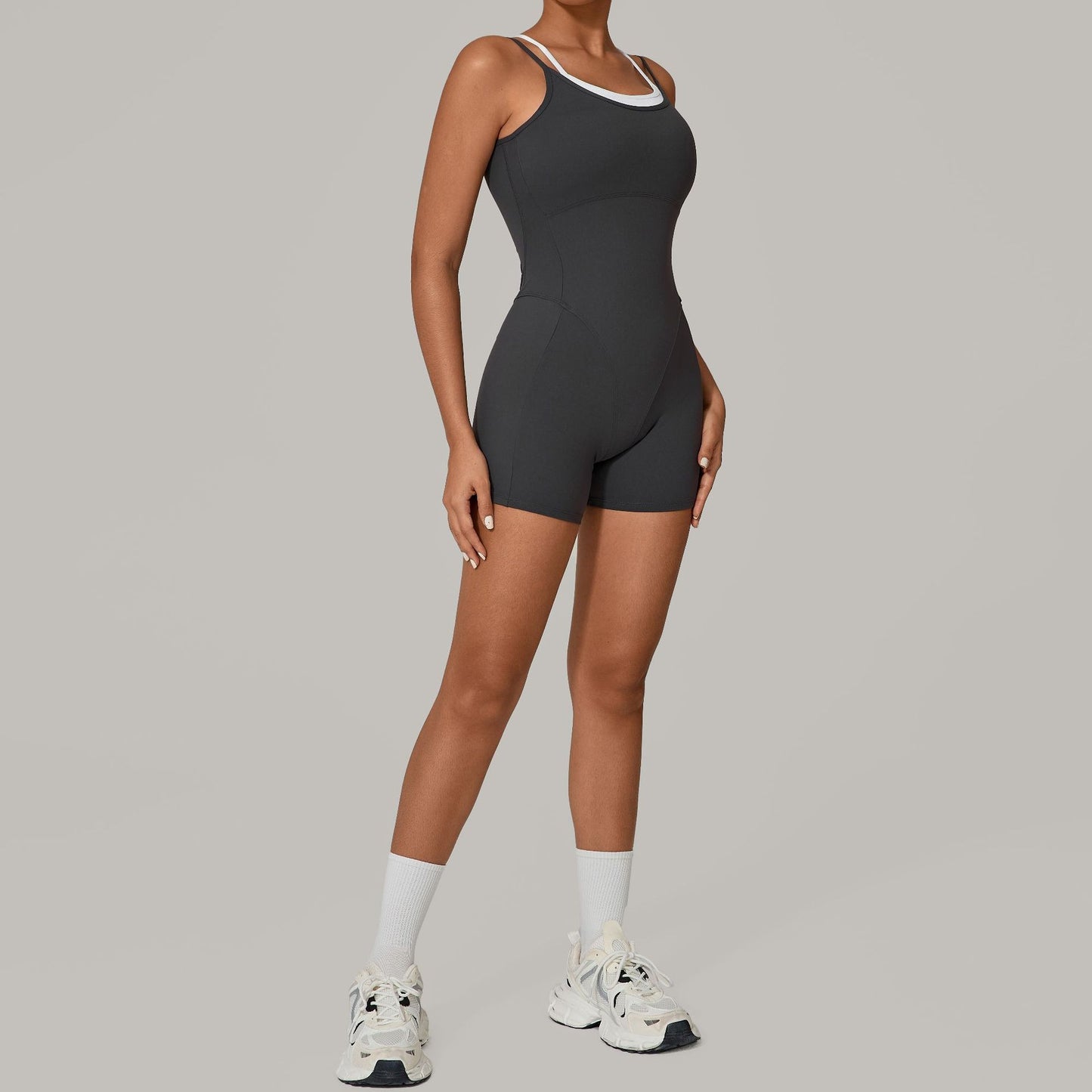 Autumn Sand Fake Two-piece Contrast Color Sling Sports Jumpsuit