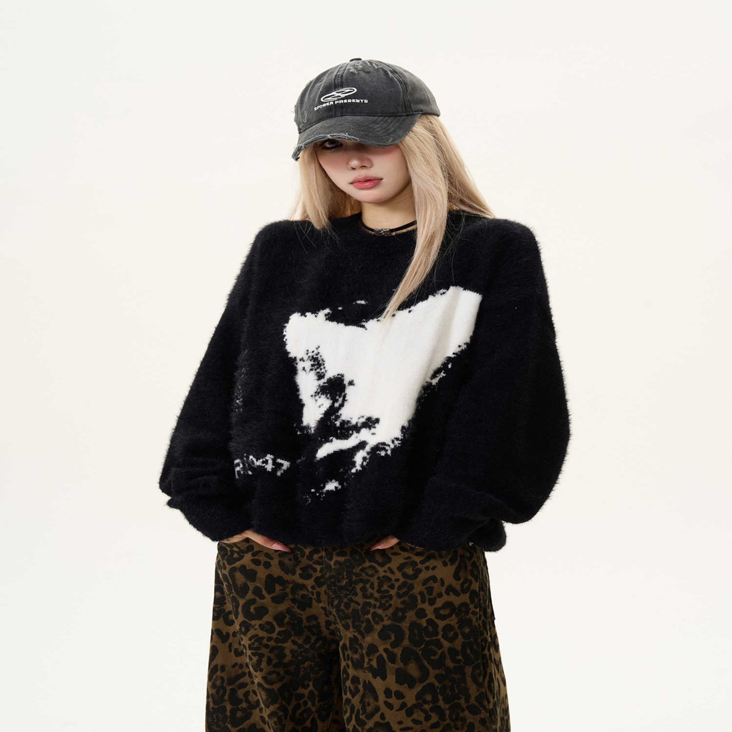 Soft Glutinous Mink-like Map Printed Sweater