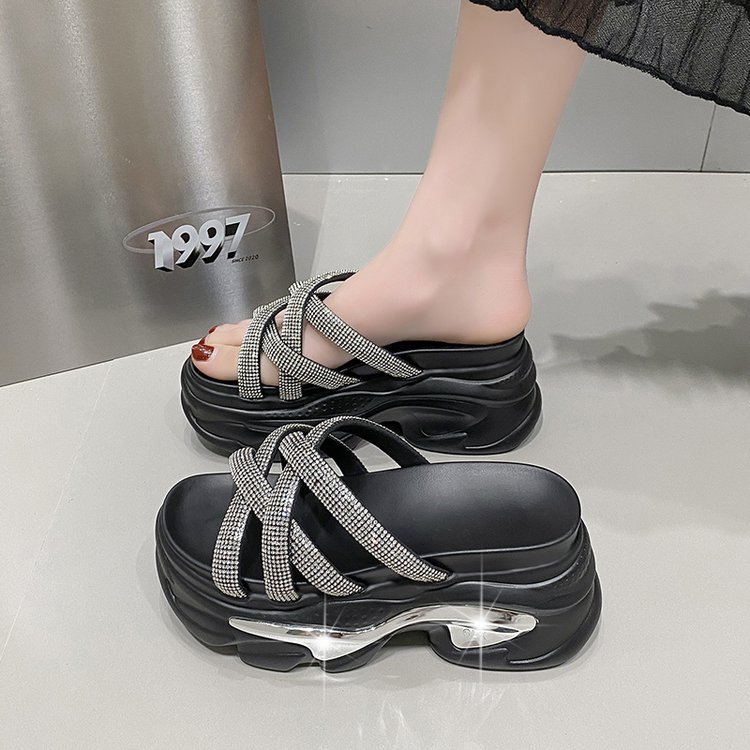 Women's Rhinestone Heightening One Word Slippers