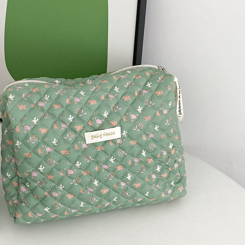 New Ins Cream Cute Gentle Cosmetic Bag Large Capacity Portable Quilting Wash Bag Liner Bag Women