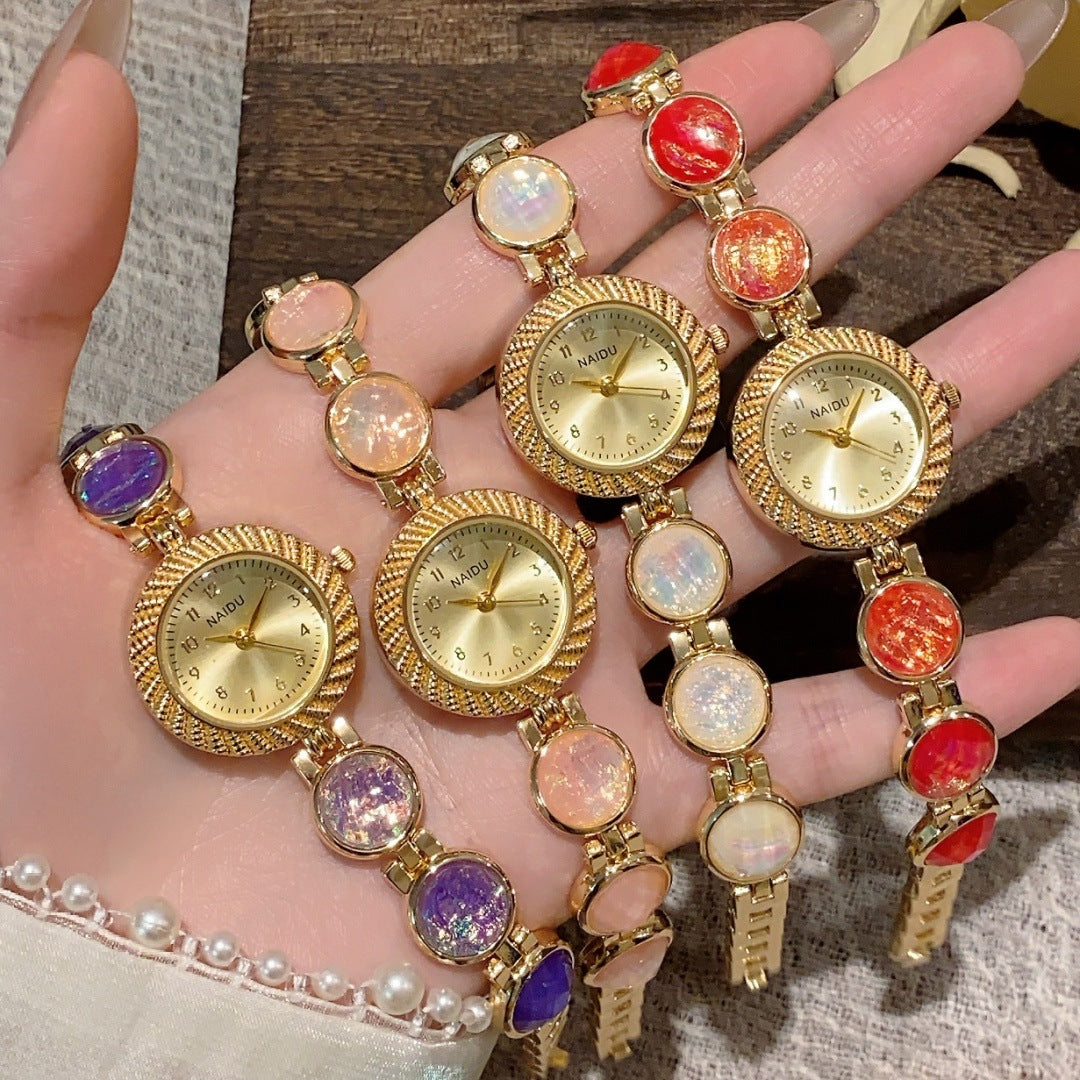 Dame Quartz Ur Med Elegant Design