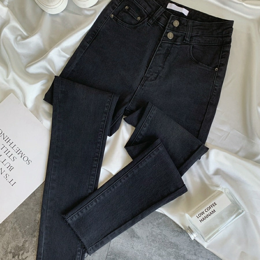 High-waisted Two-button Fur-trimmed Jeans Are Tight And Slim