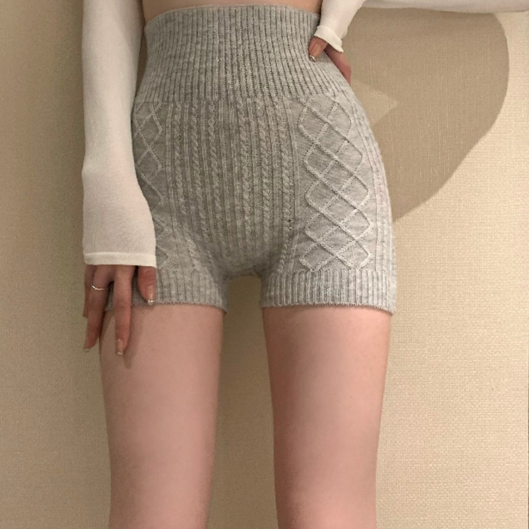 Højtaljede ensfarvede sikkerhedsshorts til kvinder