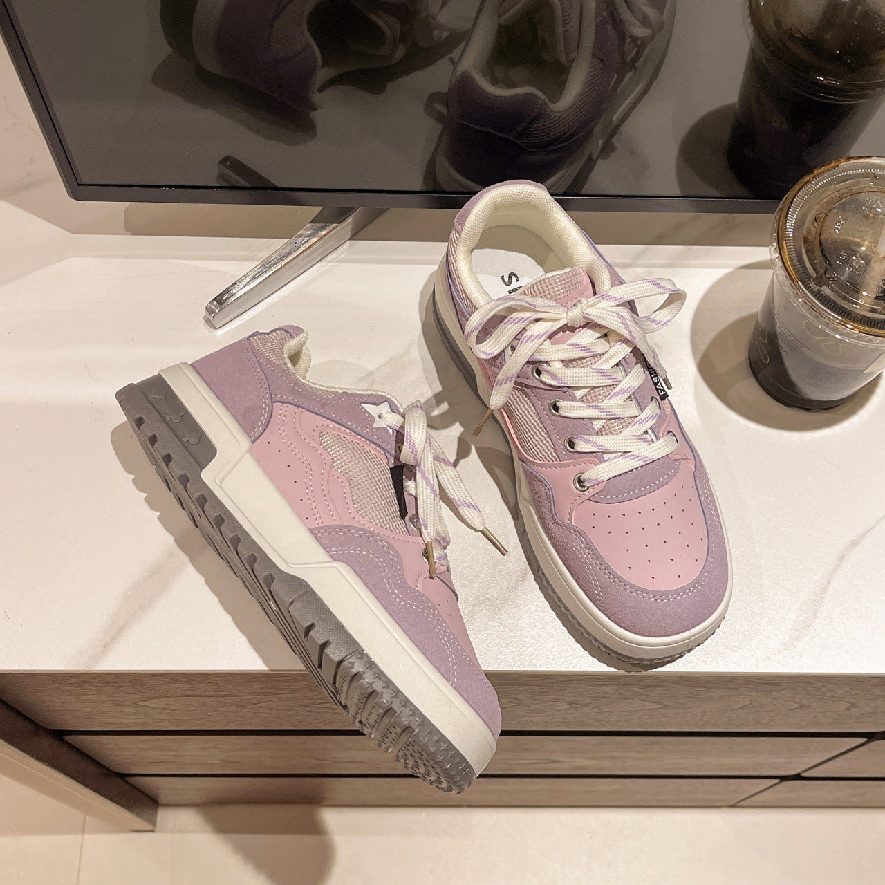 Fashion Sports Mesh Low-top Casual Shoes