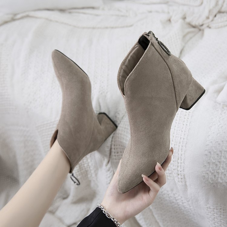 Women's Chunky-heeled Pointed-toe Short Martin Boots