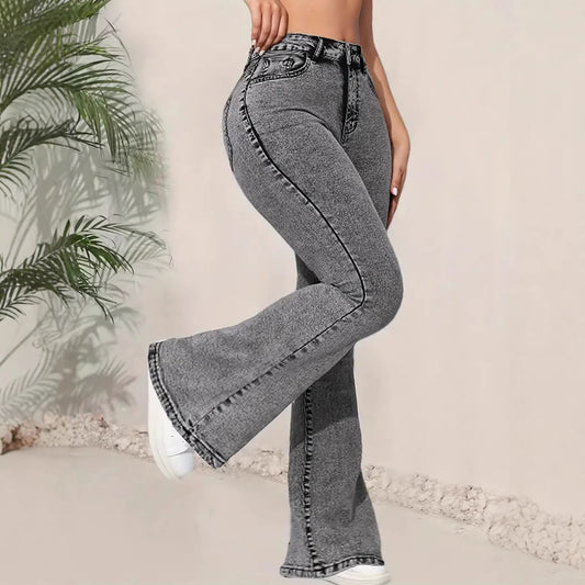 Mid-rise denim flarebukser med et alsidigt design