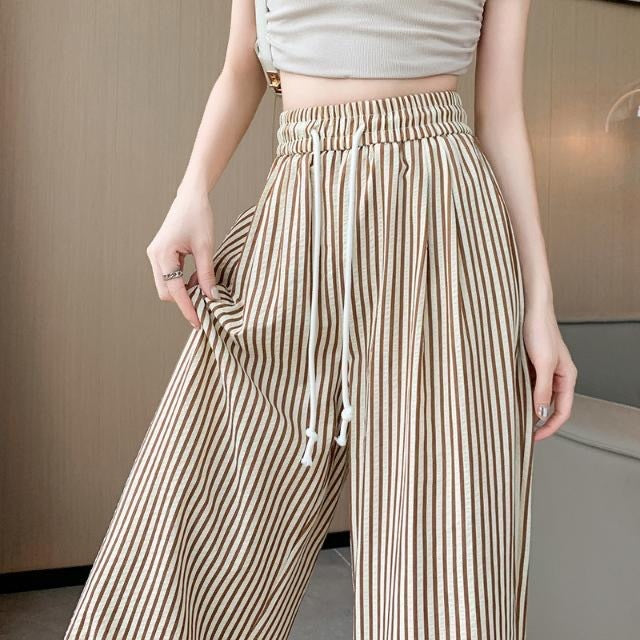 Trendy Black And White VerticalStriped WideLeg Pants For Women