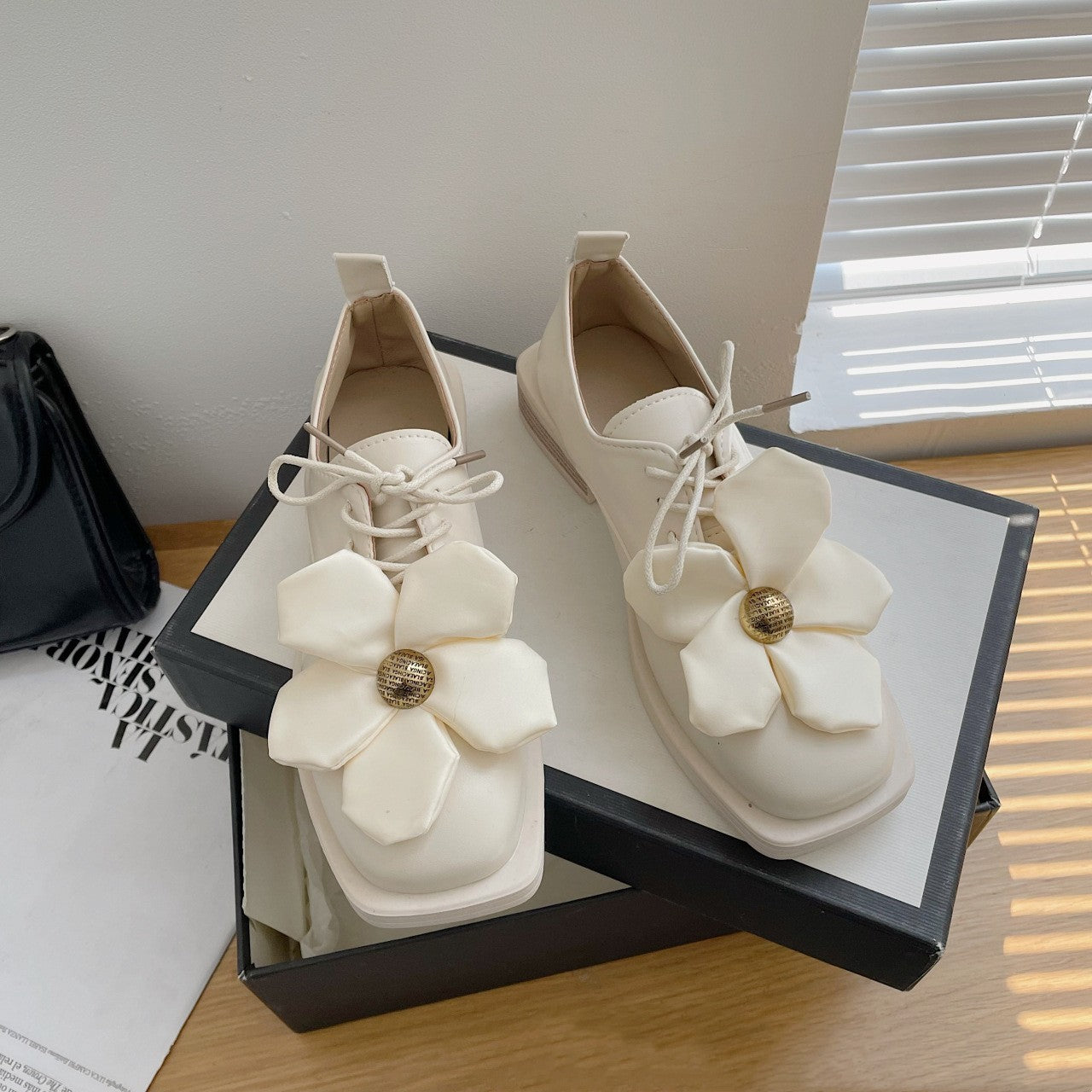 Cowhide Thick Soled Flower Single Shoes Women's Thick Heel Lace-up Leather
