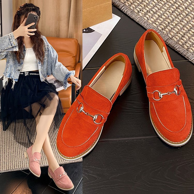 Koreansk-inspirerede lave slip-on sko med rund snude til kvinder