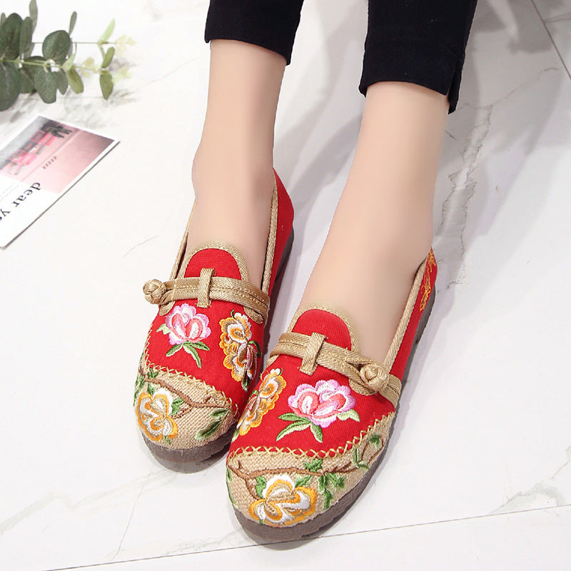 Comfortable And Breathable Embroidered Shoes
