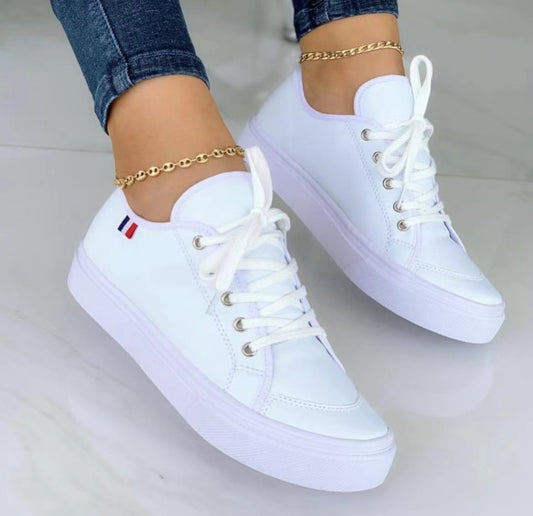 European And American New Round Toe Platform Casual Shoes