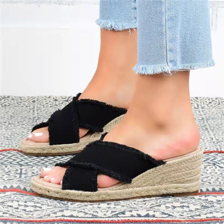 Espadrille-sandaler med kilehæl og krydsrem til damer