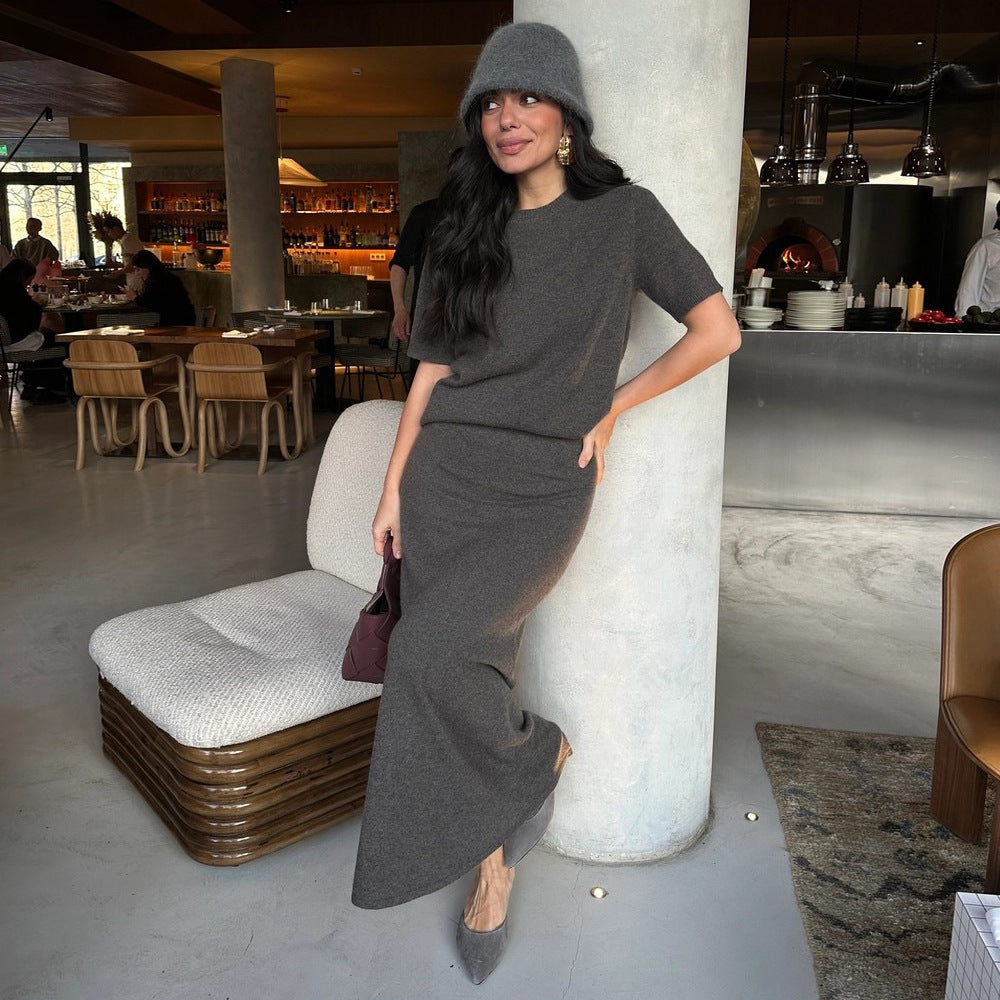 Minimalist Designed Knit Womens Short Sleeve Skirt Set