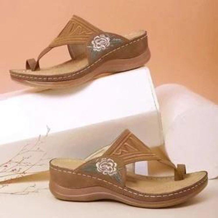 Sexy Female Floral Embroidery Ring Comfortable Casual Wedge Sandals