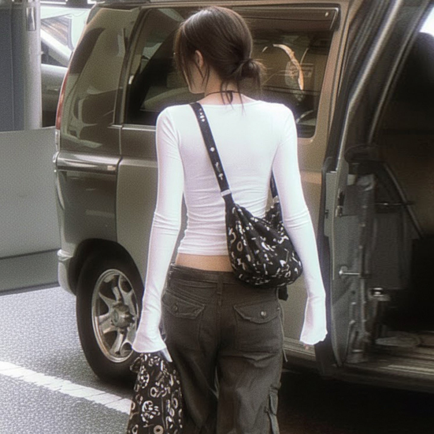 V-neck Waist-tight Hot Girl Solid Color Simple Inner Wear Blouse