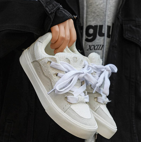 couple casual sports shoes