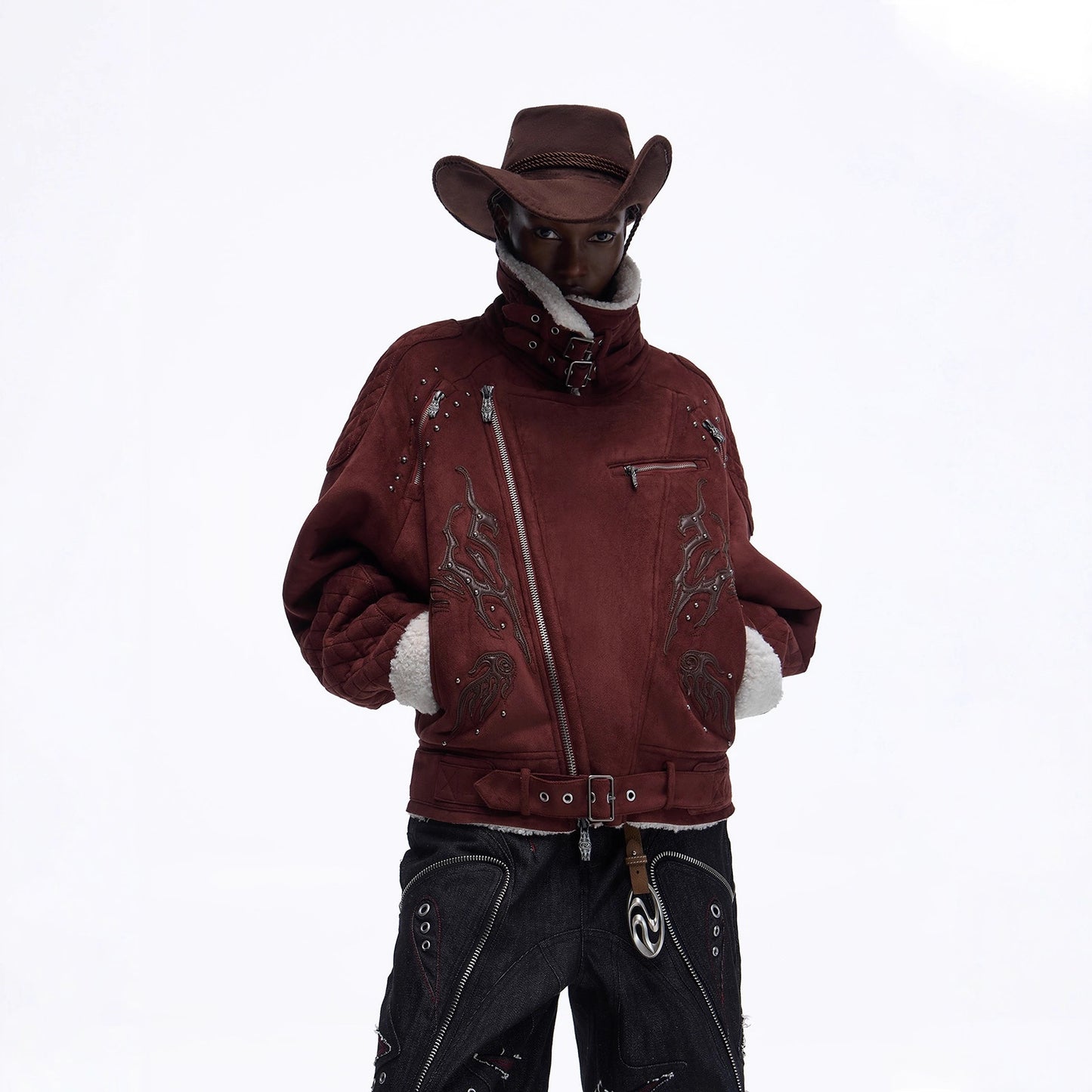 Trendy Plush Coat With A Retro Design-forward Lapel