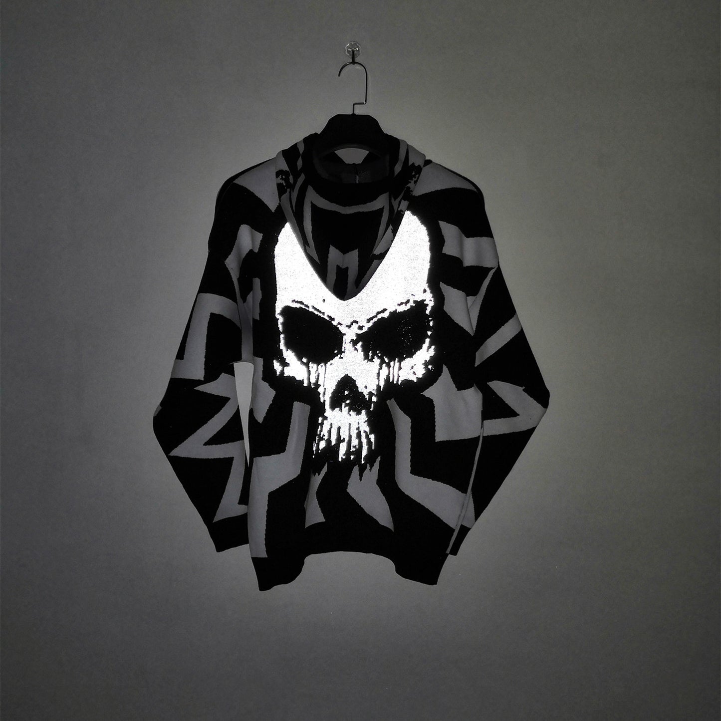 Cross-border Sources Of Reflective Skull Sweater