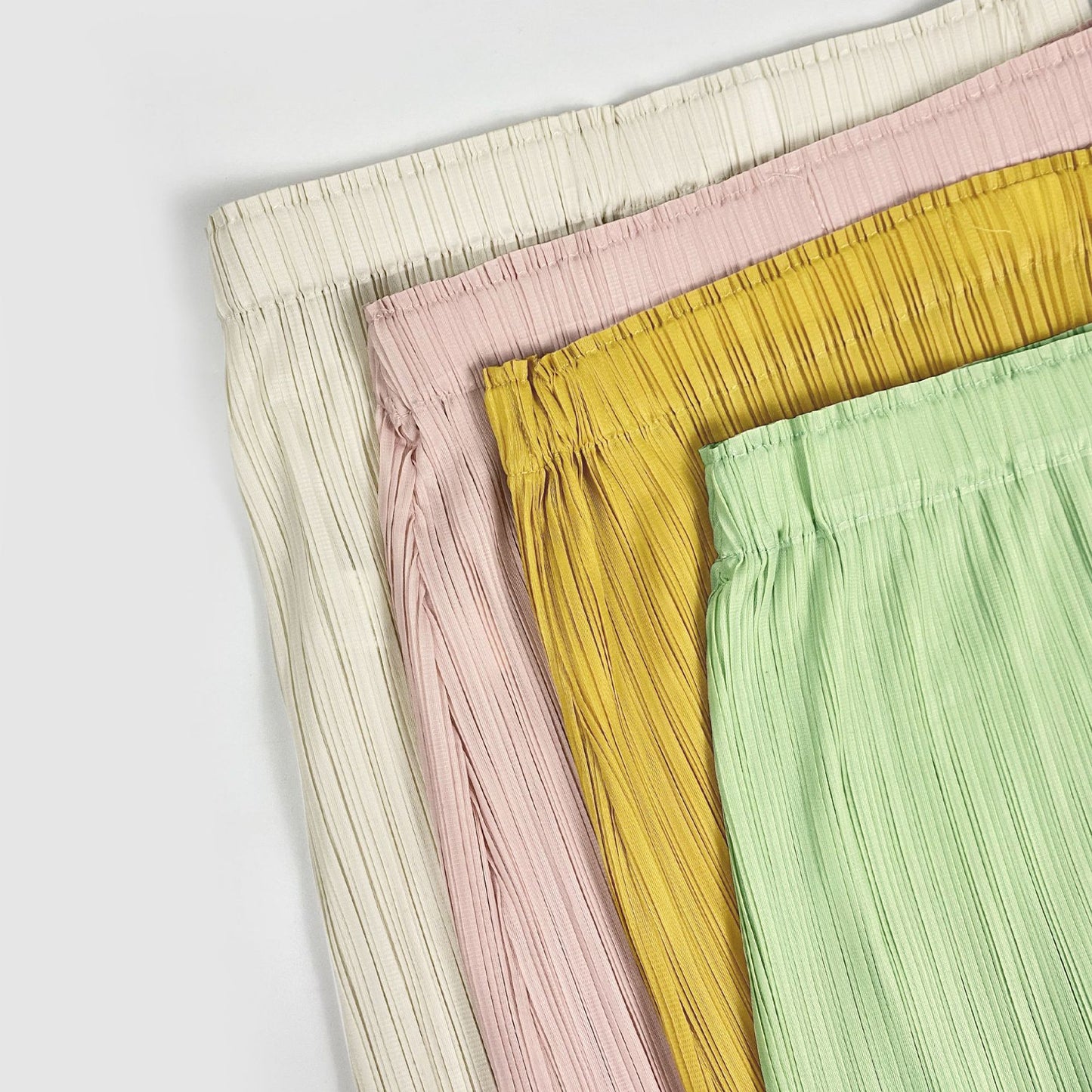 Pleated Tassel A- Line Skirt Mid-length