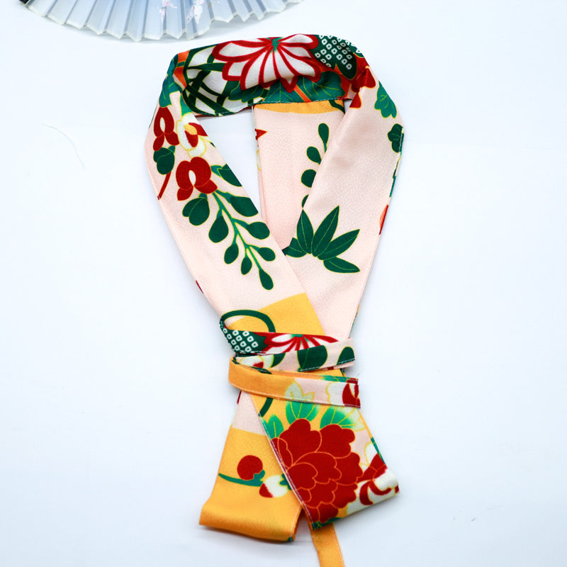 Kimono Accessories Have A Good Bow And Radian Collar