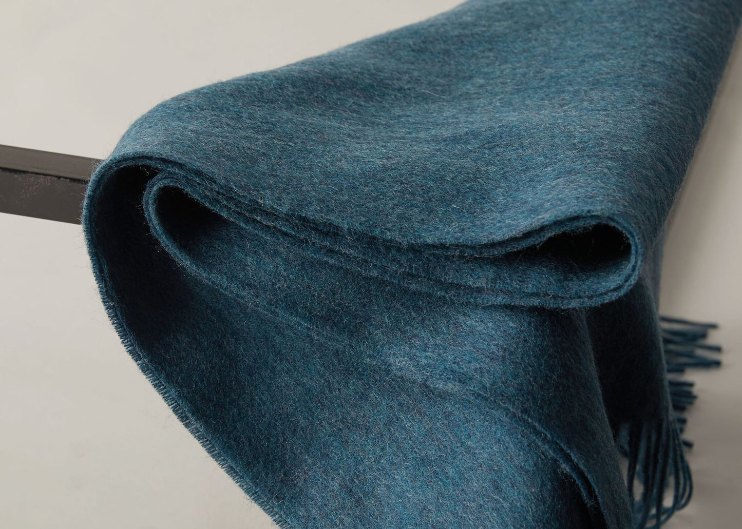 Fashion Women's Solid Color Warm Cashmere Scarf