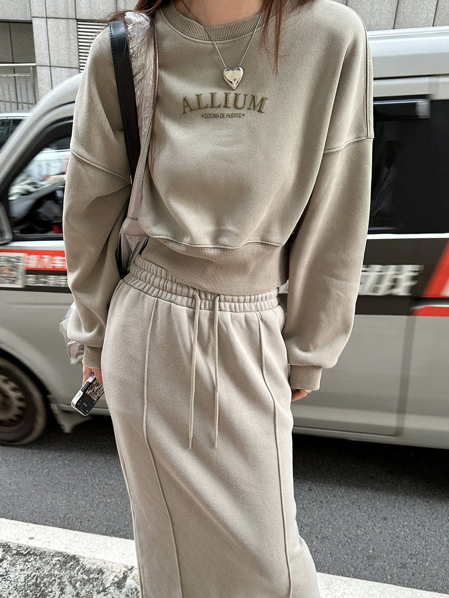 Thickened Fleece-lined Sunken Stripe Half-length Straight Slim-fit Slimming Solid Color Mid-length Dress