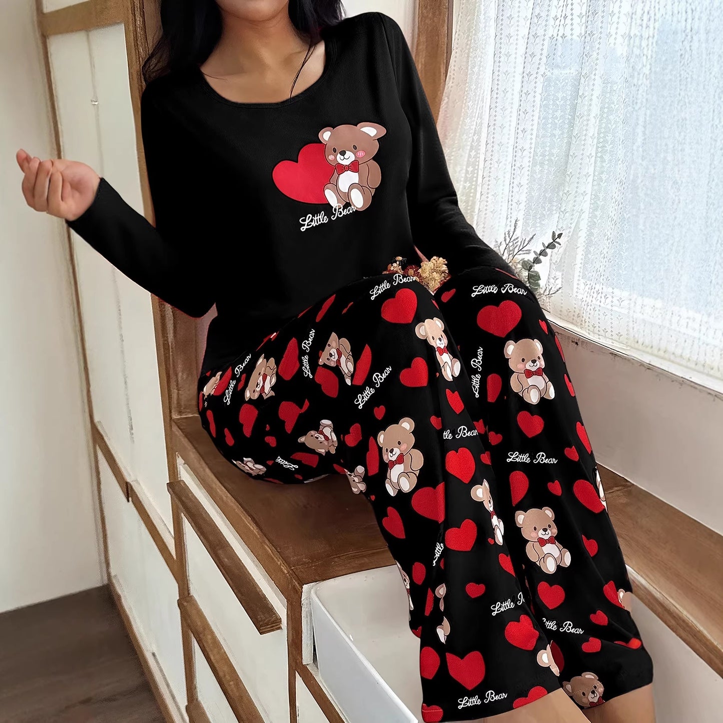 Womens Crew-Neck Bear And Heart Print Long-Sleeve Pajama Set With Long Pants