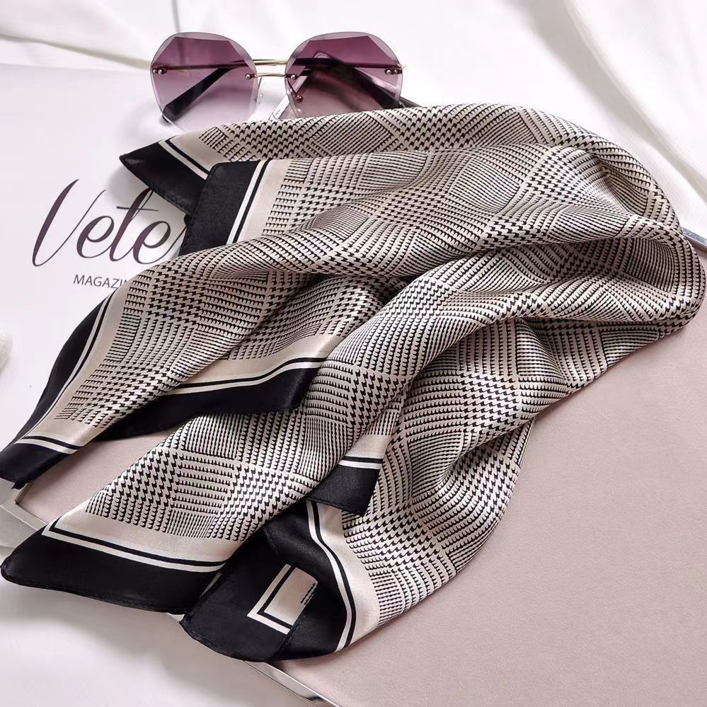Women's High-end Thin Square Scarf