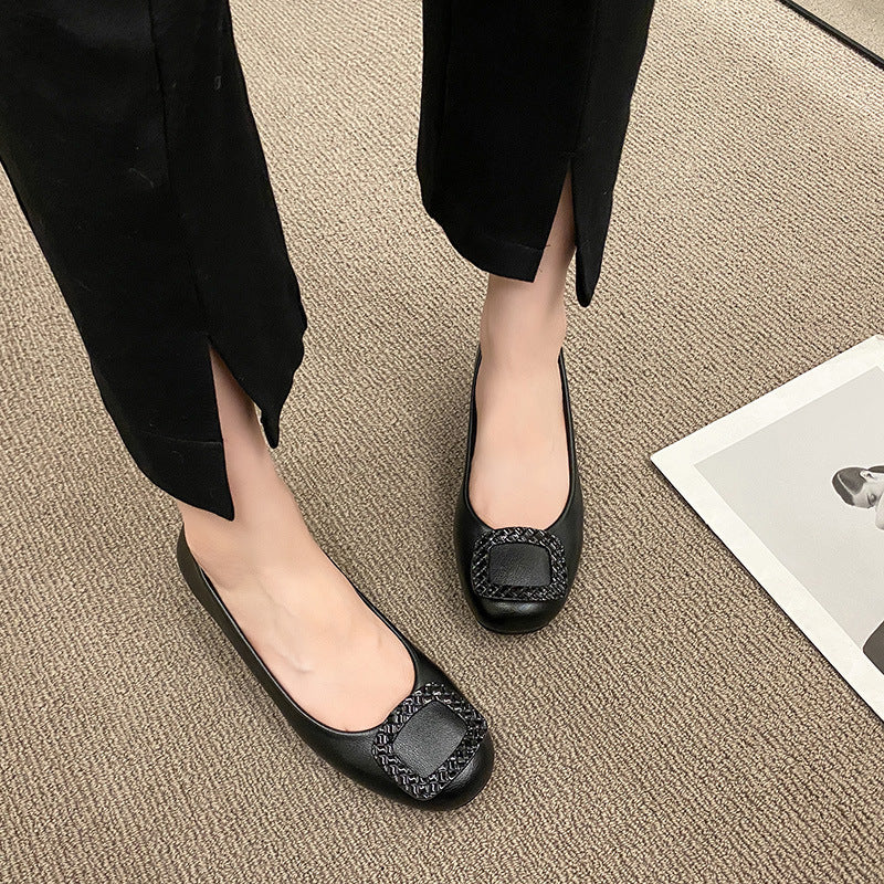 Nye afslappede enkle slip-on sko med firkantet spænde, mellem og lav hæl