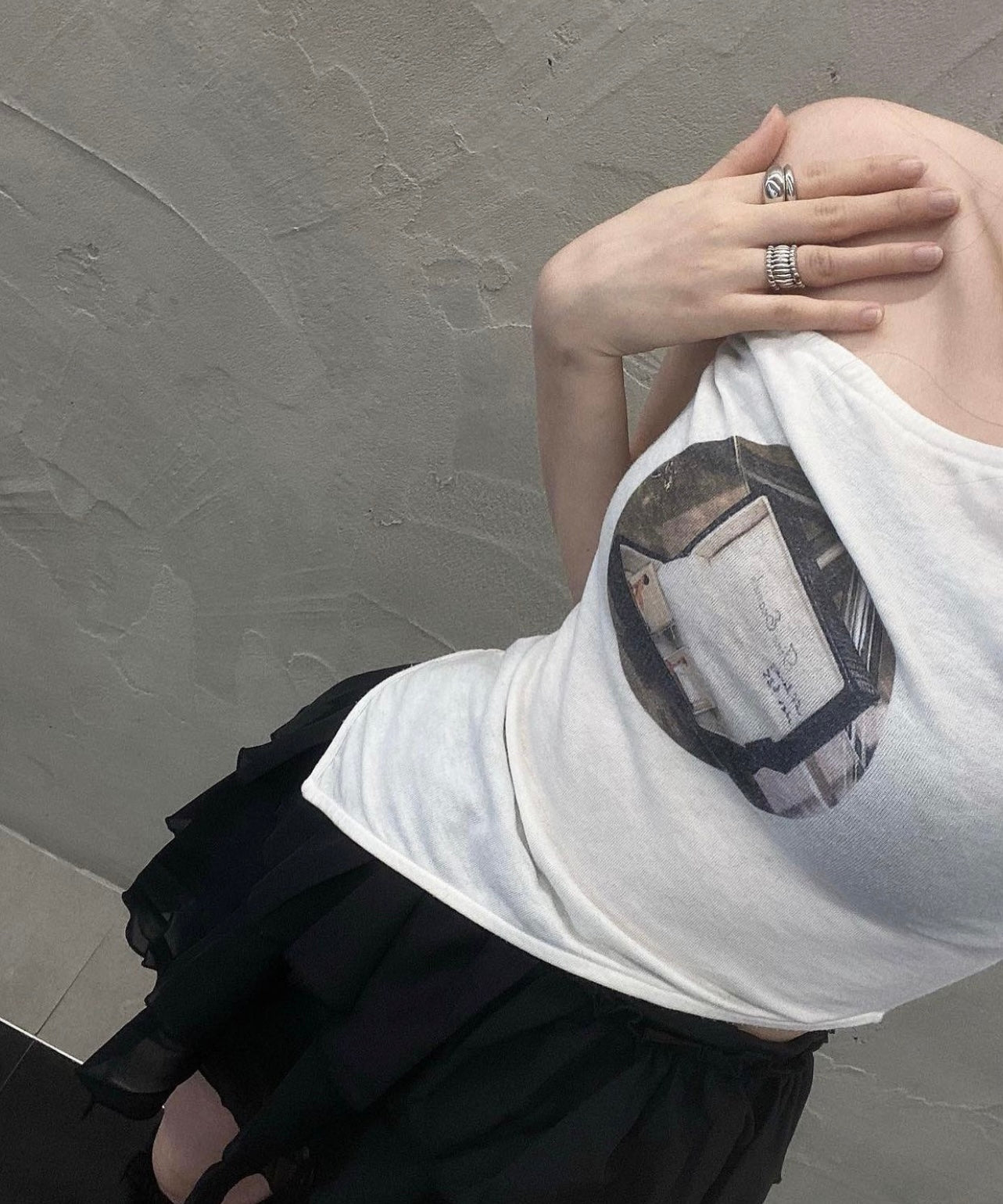 Asymmetric Sleeves Slim Cutout T-Shirt Top